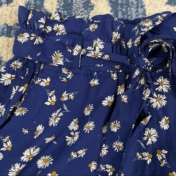 Blue Floral Shorts - Picture 13 of 15